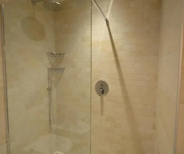 Le Terrazze, Via Selvalunga 1, * Stresa