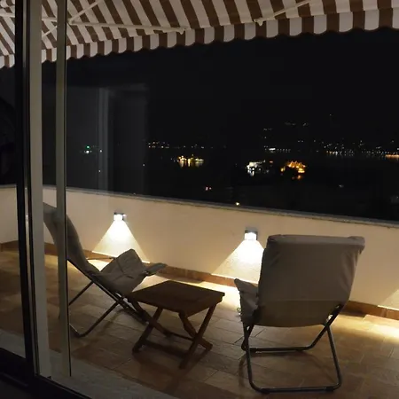 Le Terrazze, Via Selvalunga 1,